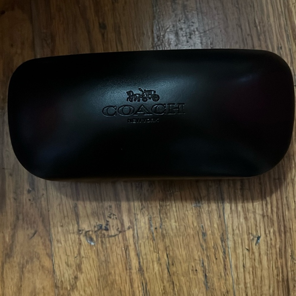 NEW COACH Sunglasses Embossed hard shell Black Case Embossed Cleaning Cl… - Picture 9 of 13
